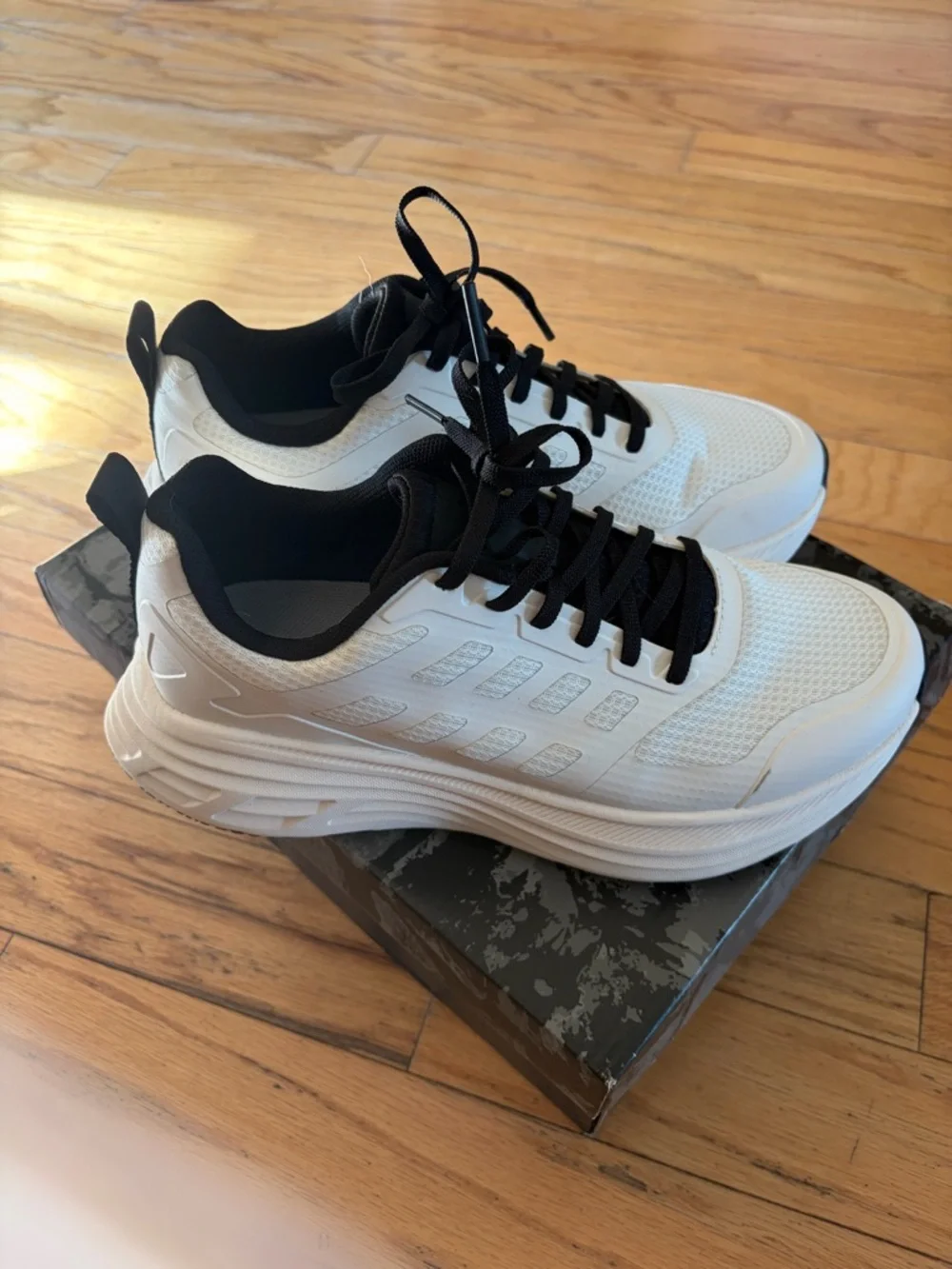 Women’s White and Black Athletic Sneakers - Picture 3 of 5